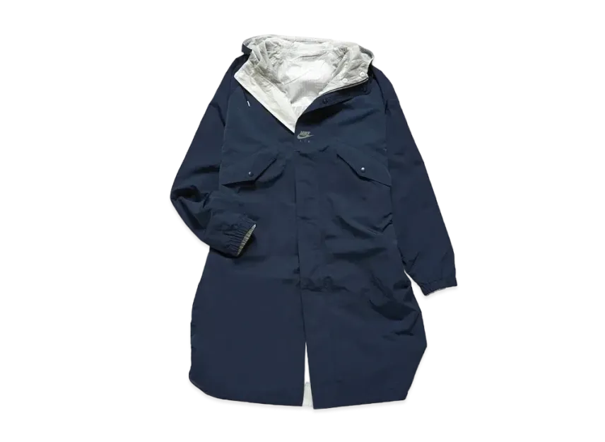 KIM JONES × NIKE PARKA "WHITE/NAVY"